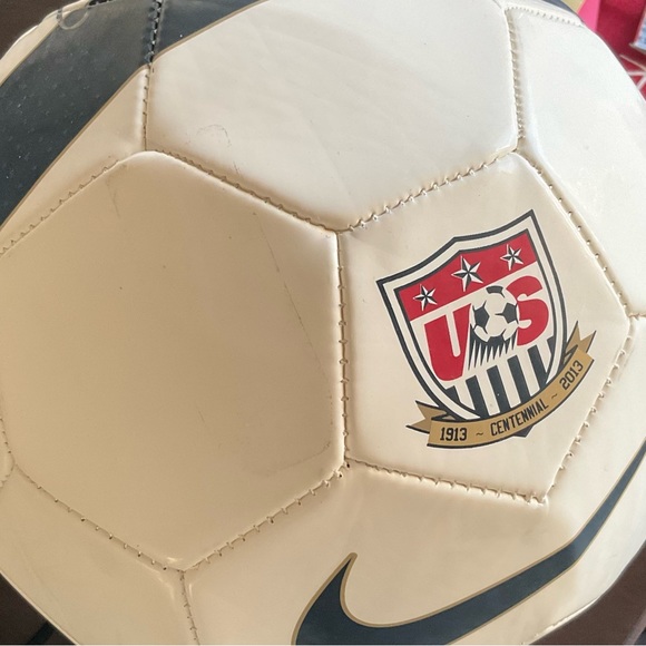 Autographed Nike USMNT USA Soccer Centennial Size 5 Commemorative Ball Rare - Picture 9 of 13